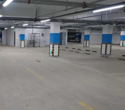 貴州停車場(chǎng)劃線報(bào)價(jià) 貴州地下車庫(kù)劃線價(jià)格？